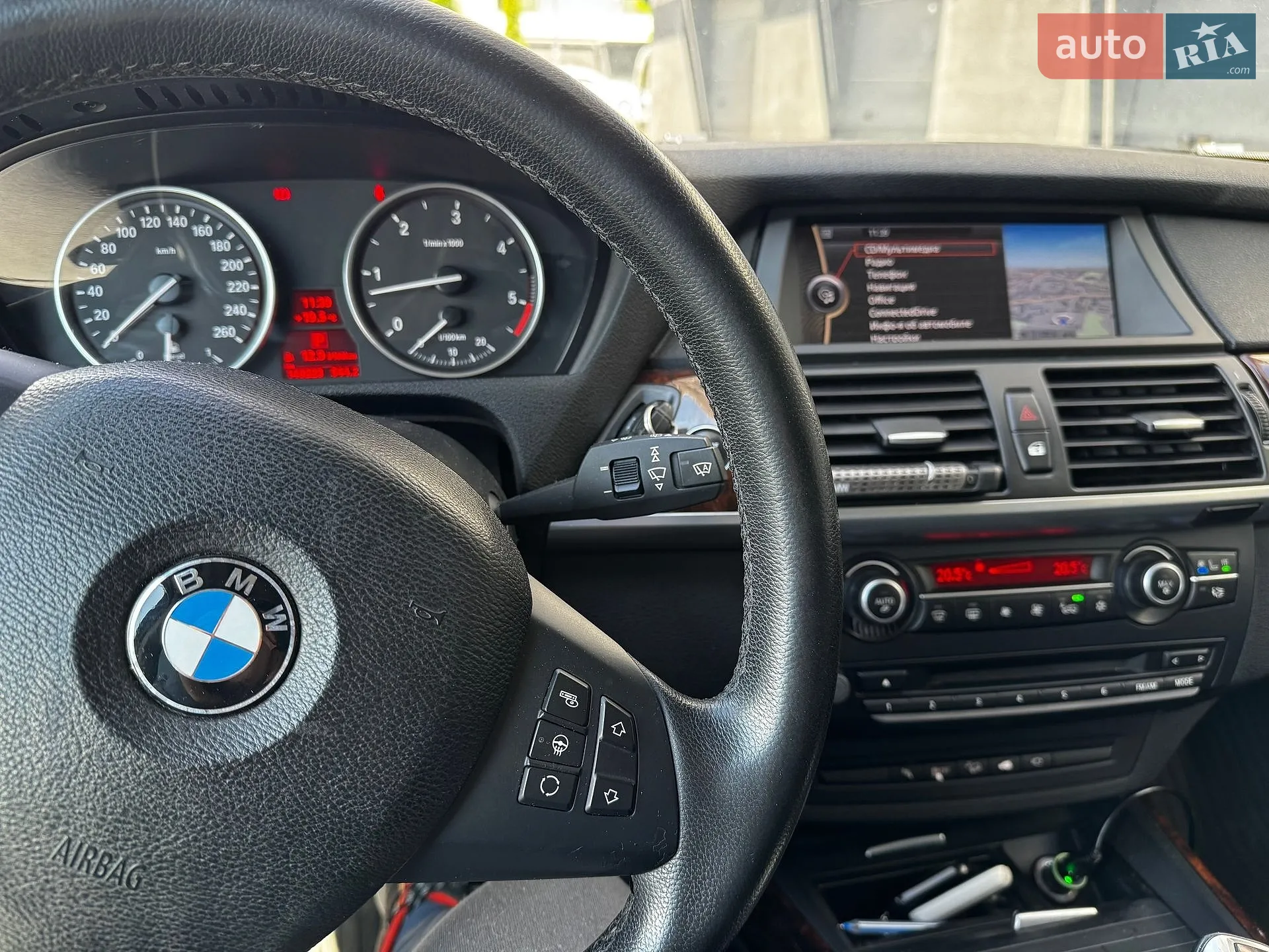 2011 BMW X5 - мініатюра 15