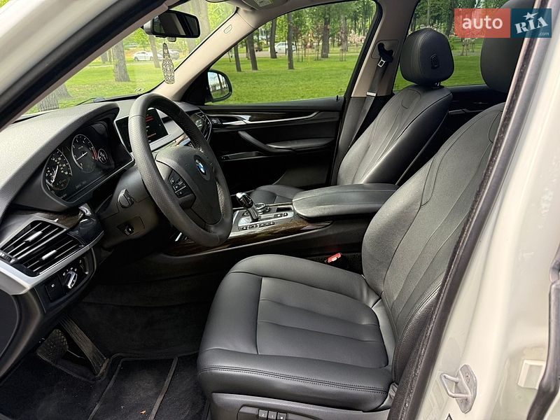 Внедорожник / Кроссовер BMW X5 2014 в Киеве
