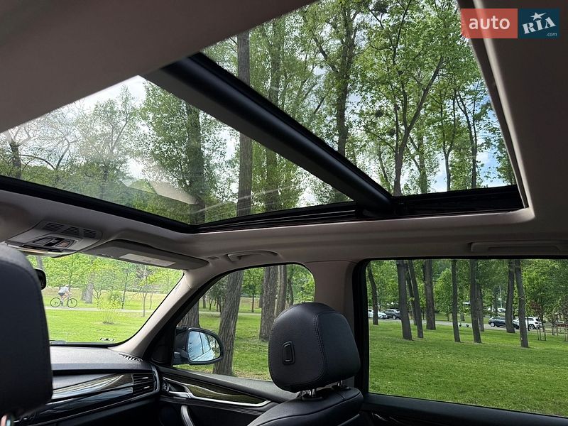 Внедорожник / Кроссовер BMW X5 2014 в Киеве
