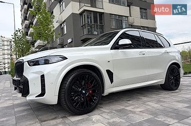 Внедорожник / Кроссовер BMW X5 2023 в Киеве