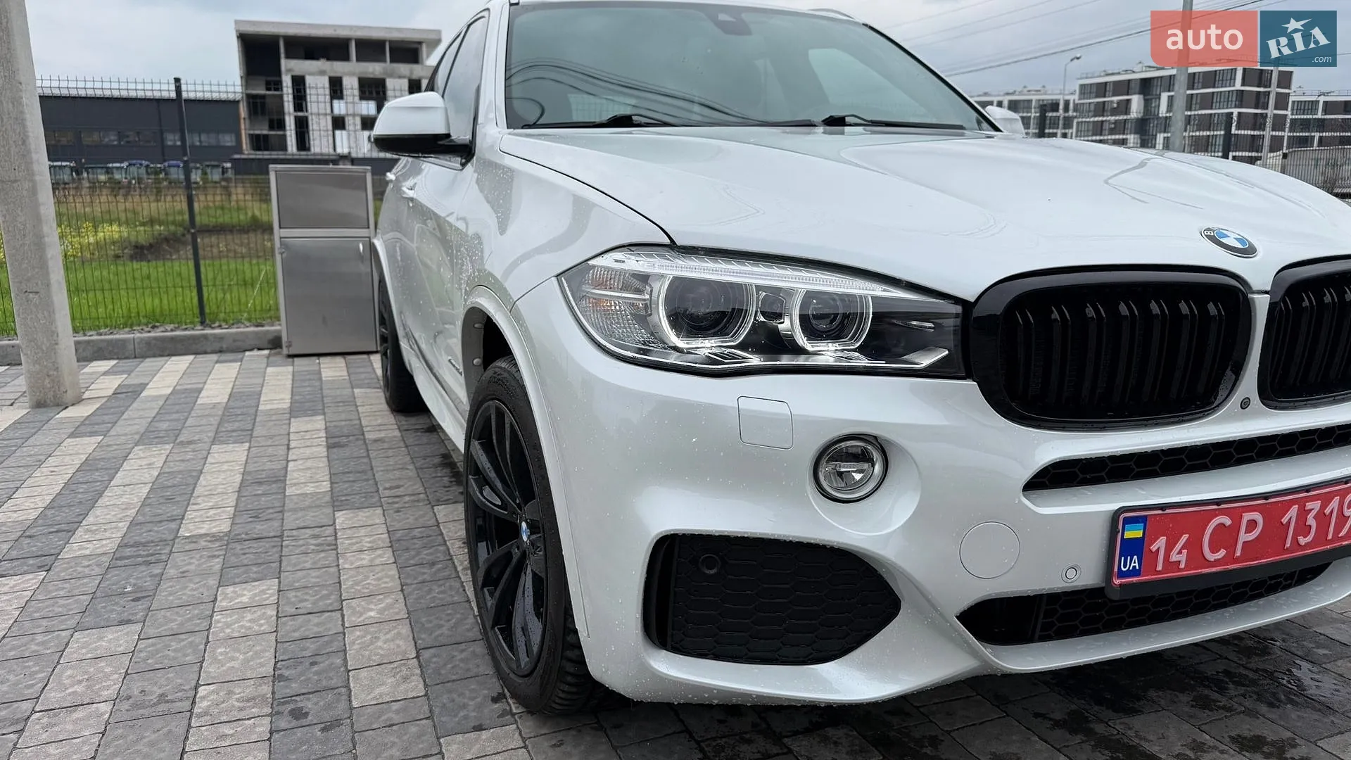 2016 BMW X5 - мініатюра 3