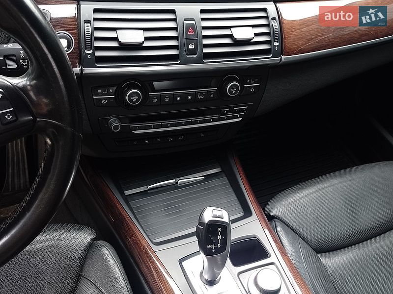 Внедорожник / Кроссовер BMW X5 2007 в Киеве