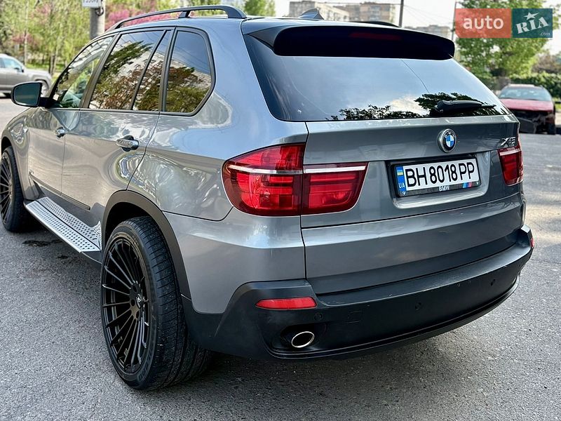 Внедорожник / Кроссовер BMW X5 2009 в Одессе