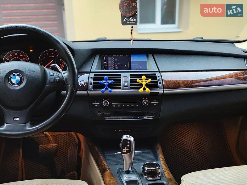 Внедорожник / Кроссовер BMW X5 2012 в Трускавце