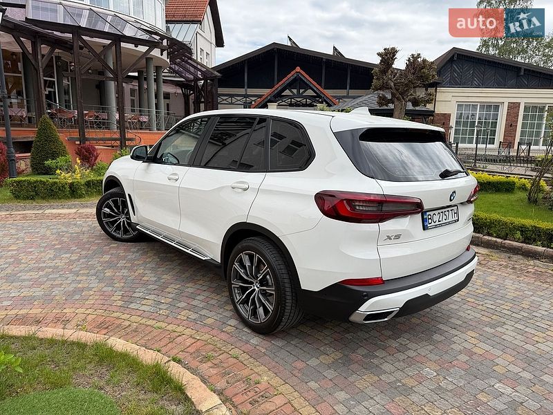 Внедорожник / Кроссовер BMW X5 2021 в Стрые