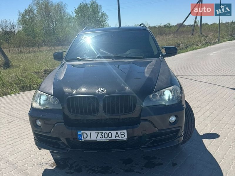 Внедорожник / Кроссовер BMW X5 2010 в Львове