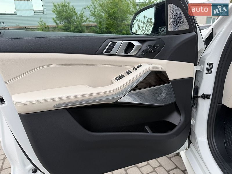 Внедорожник / Кроссовер BMW X5 2021 в Ивано-Франковске
