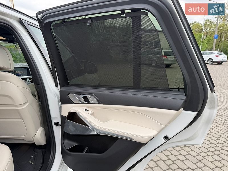 Внедорожник / Кроссовер BMW X5 2021 в Ивано-Франковске