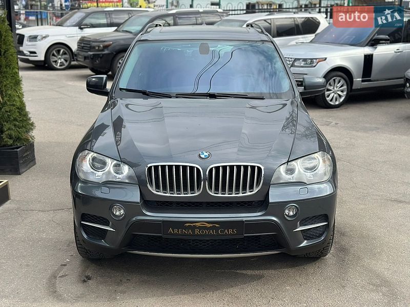 Внедорожник / Кроссовер BMW X5 2012 в Харькове