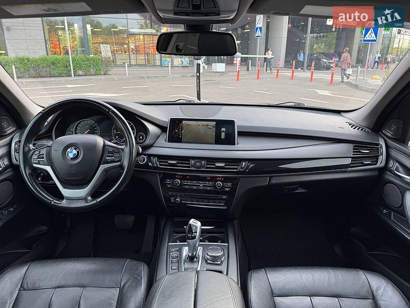 Внедорожник / Кроссовер BMW X5 2016 в Киеве