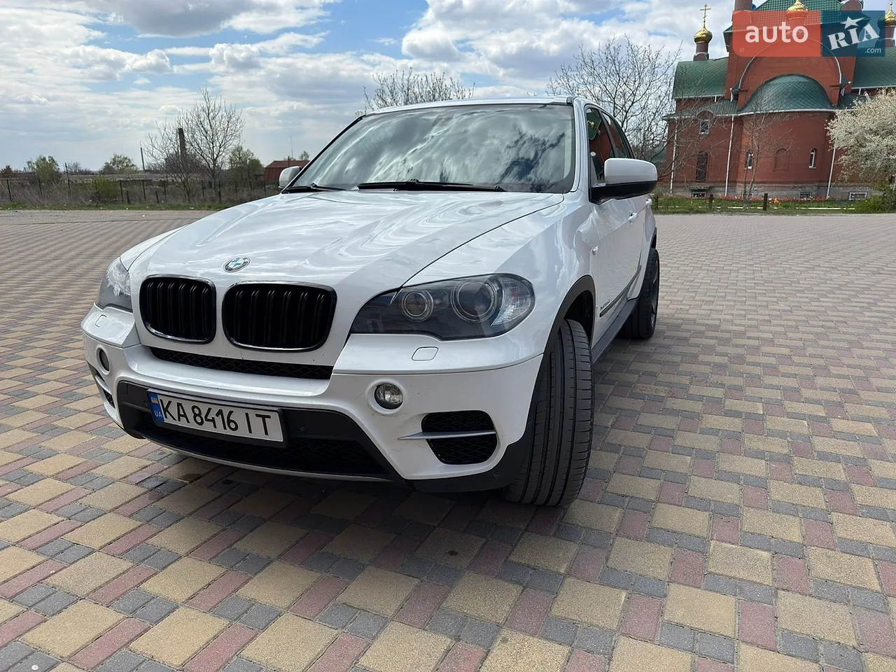 2011 BMW X5 - мініатюра 10