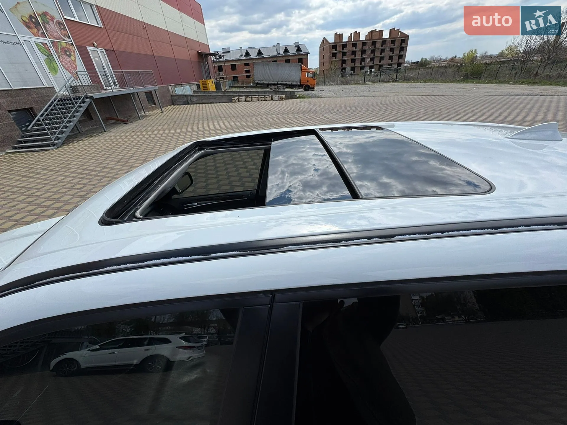 2010 BMW X5 - мініатюра 22