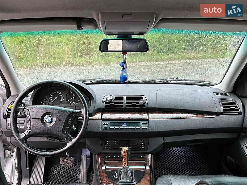 Внедорожник / Кроссовер BMW X5 2003 в Киеве