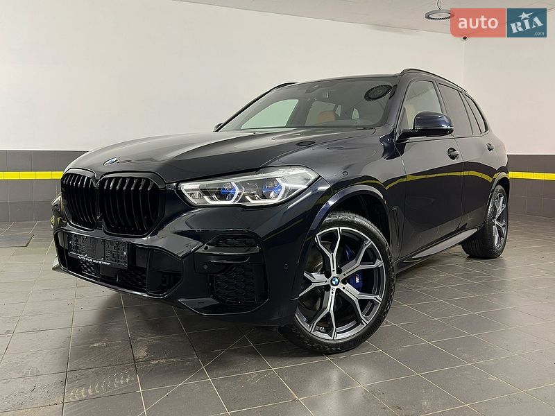 Внедорожник / Кроссовер BMW X5 2022 в Казатине