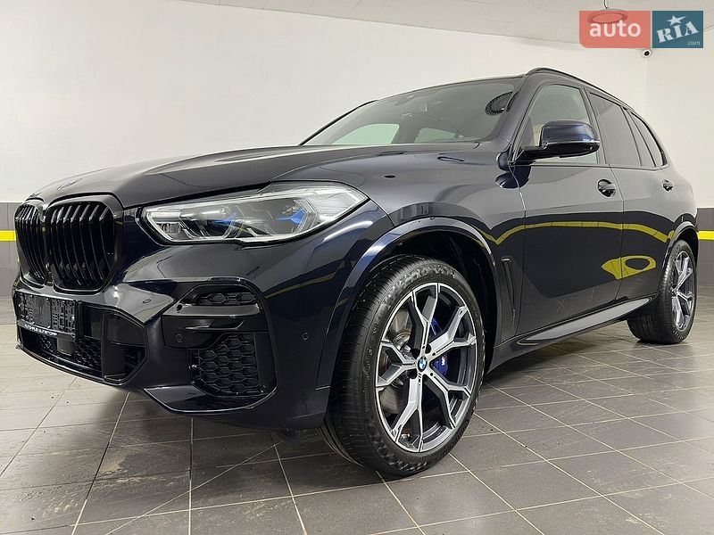 Внедорожник / Кроссовер BMW X5 2022 в Казатине