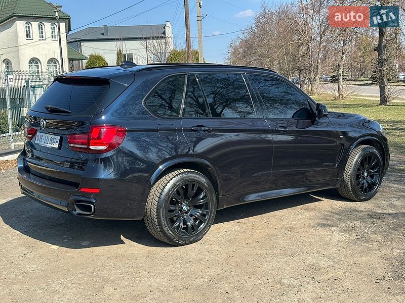 Внедорожник / Кроссовер BMW X5 2015 в Луцке