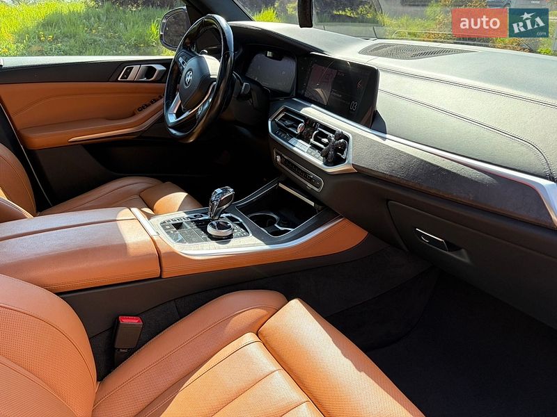 Внедорожник / Кроссовер BMW X5 2018 в Львове