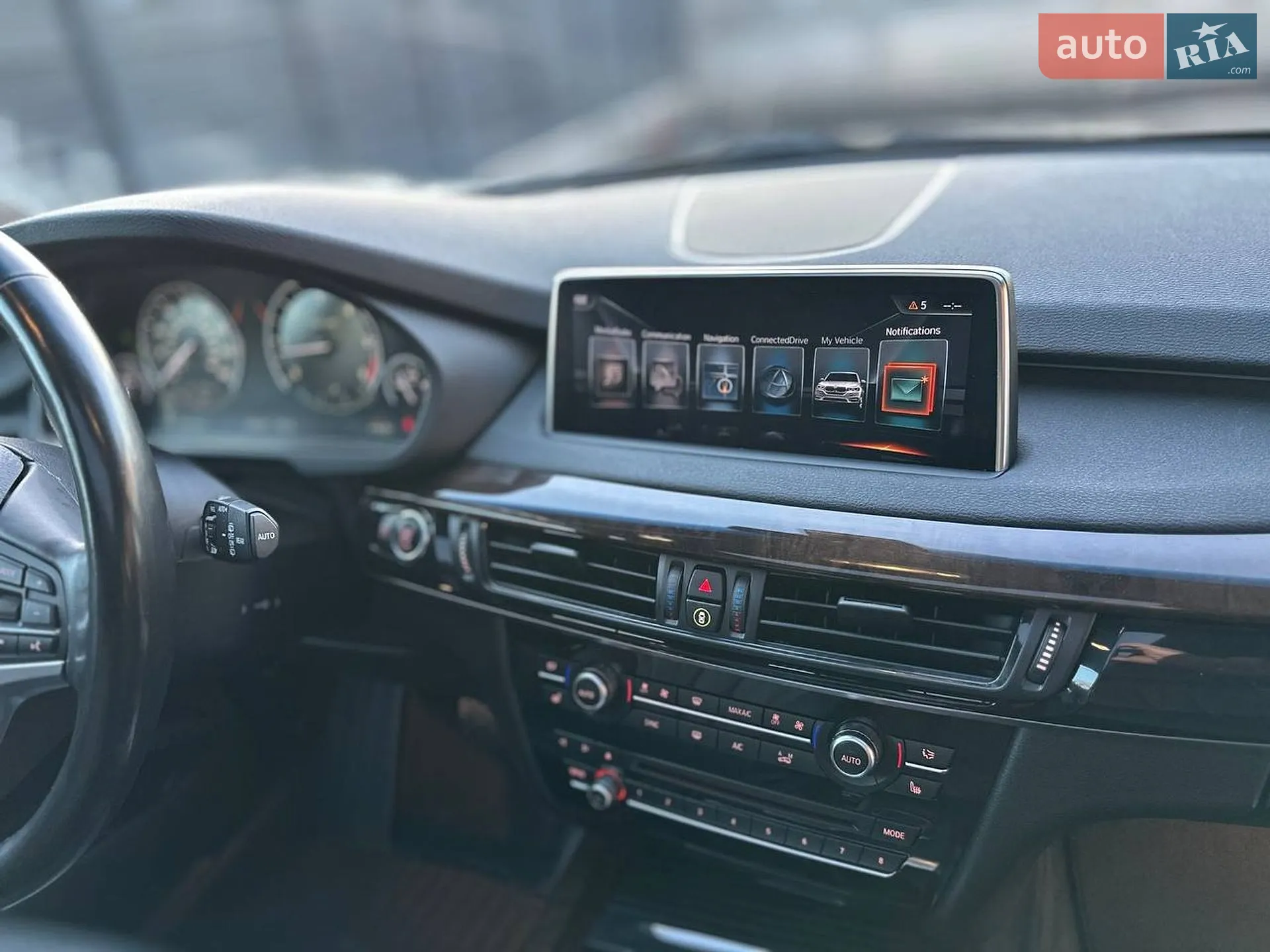 2017 BMW X5 - мініатюра 137