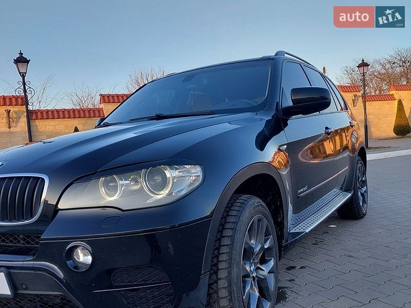 Внедорожник / Кроссовер BMW X5 2012 в Измаиле