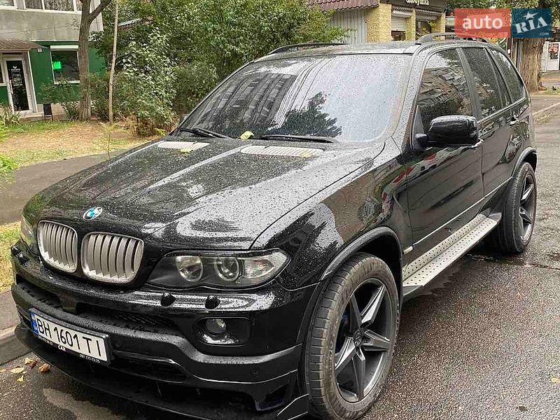 Внедорожник / Кроссовер BMW X5 2004 в Одессе