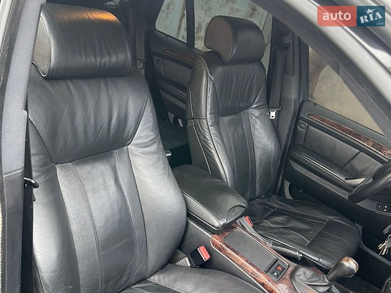 Внедорожник / Кроссовер BMW X5 2004 в Одессе