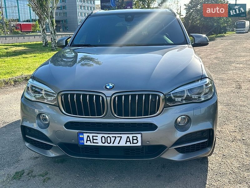 Позашляховик / Кросовер BMW X5 2014 в Дніпрі