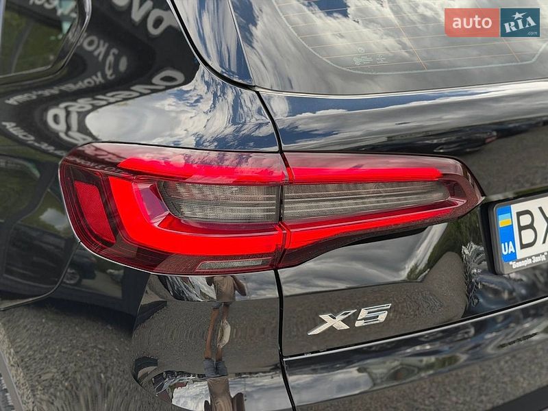 Внедорожник / Кроссовер BMW X5 2021 в Хмельницком