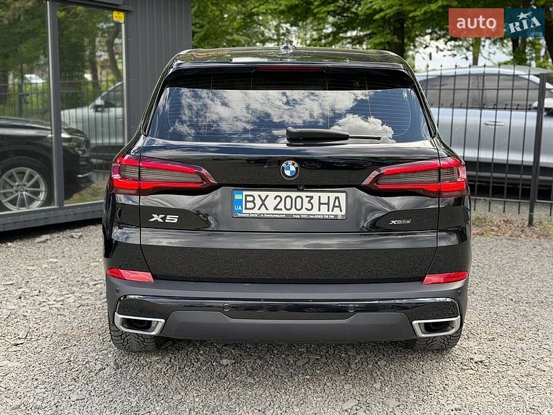 Внедорожник / Кроссовер BMW X5 2021 в Хмельницком