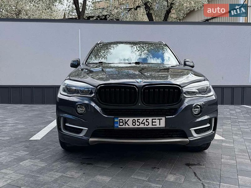 Внедорожник / Кроссовер BMW X5 2014 в Ровно