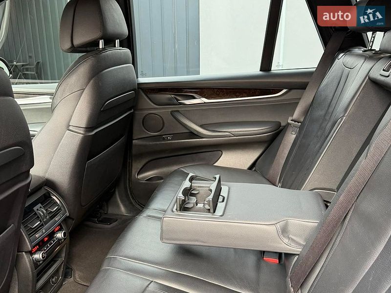 Внедорожник / Кроссовер BMW X5 2014 в Ровно