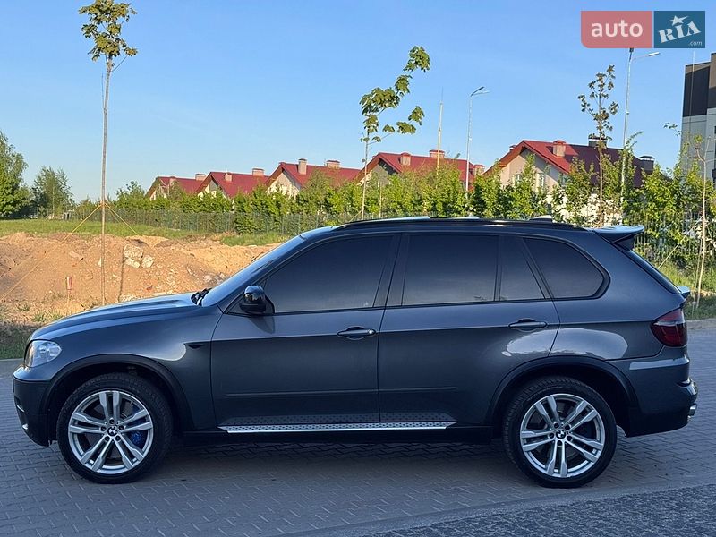 Позашляховик / Кросовер BMW X5 2013 в Рівному