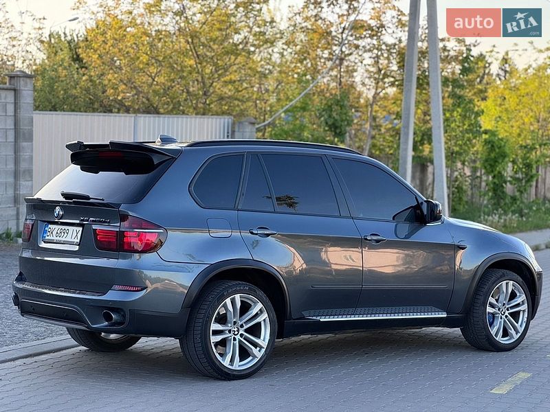 Позашляховик / Кросовер BMW X5 2013 в Рівному