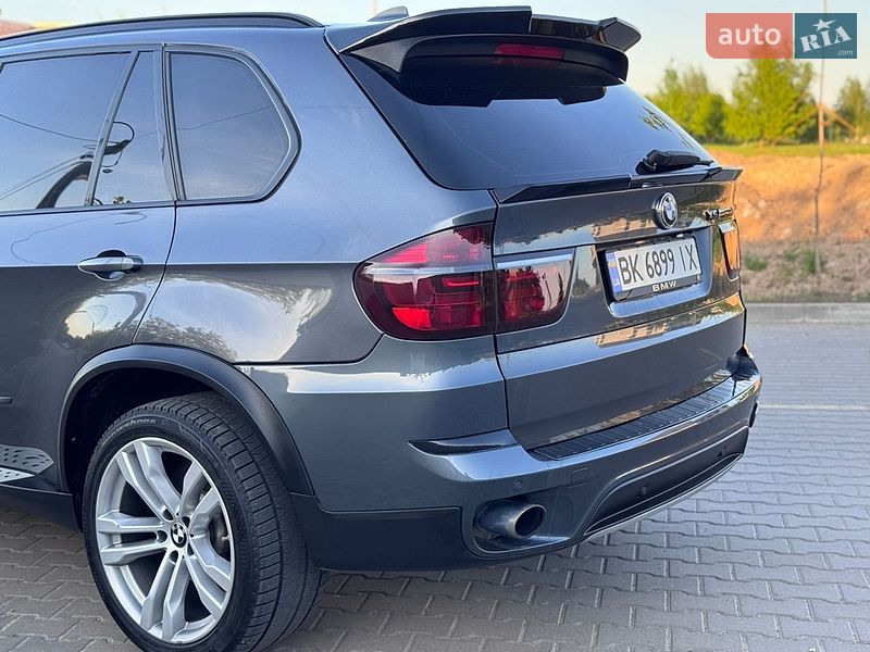 Позашляховик / Кросовер BMW X5 2013 в Рівному