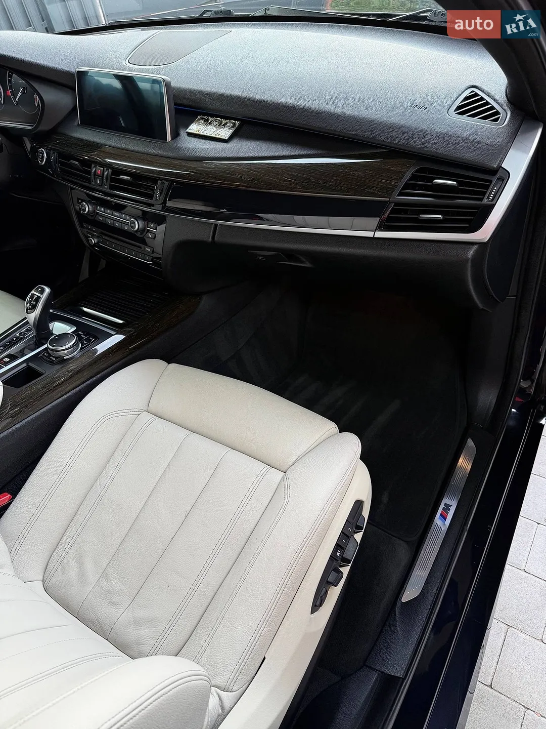 2015 BMW X5 - мініатюра 16