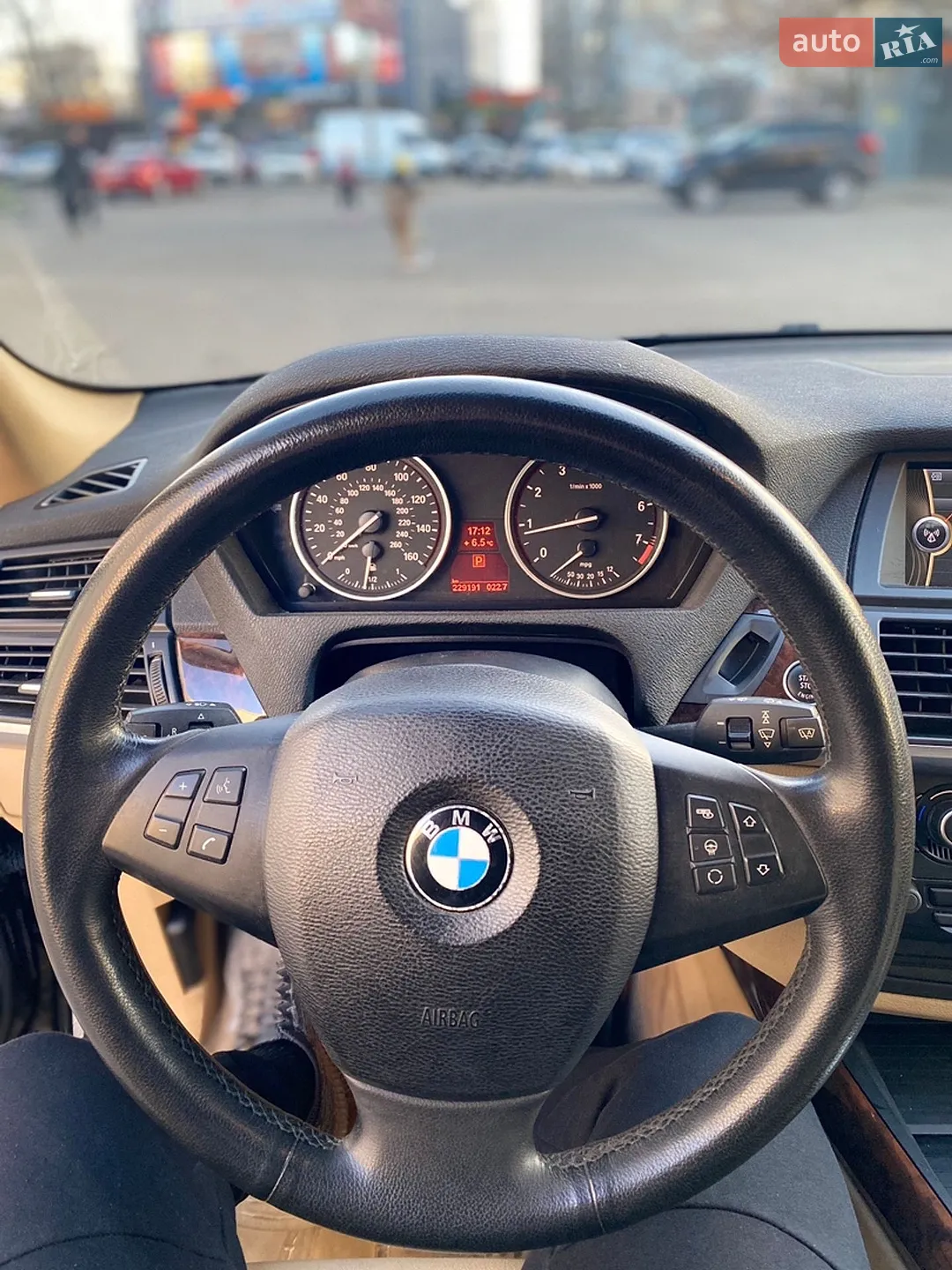 2010 BMW X5 - мініатюра 29