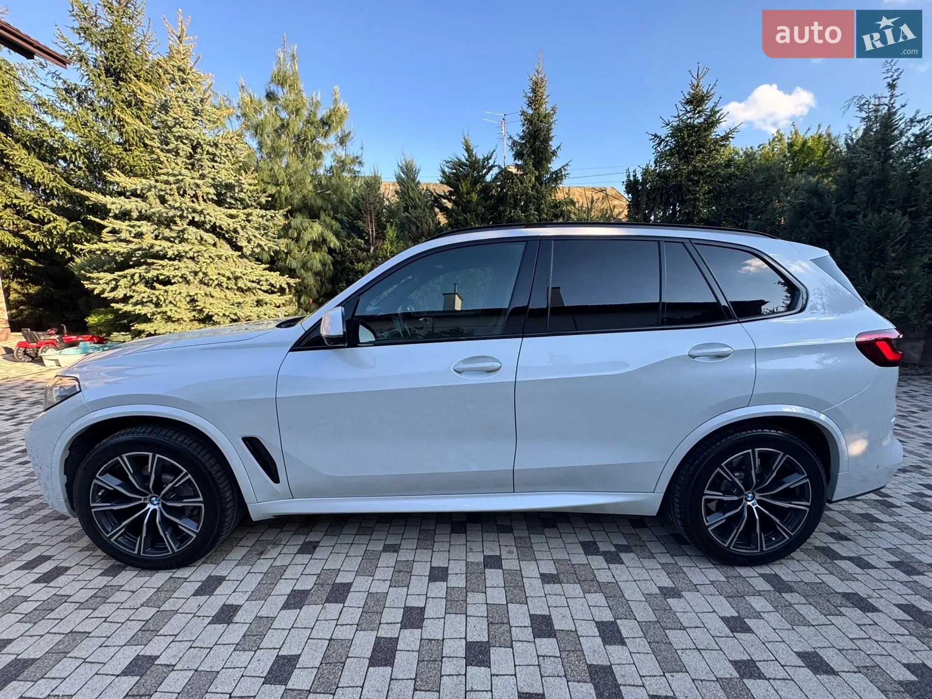 2018 BMW X5 - мініатюра 2