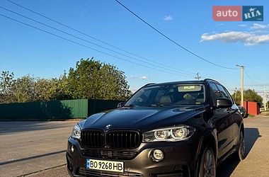 Позашляховик / Кросовер BMW X5 2015 в Тернополі