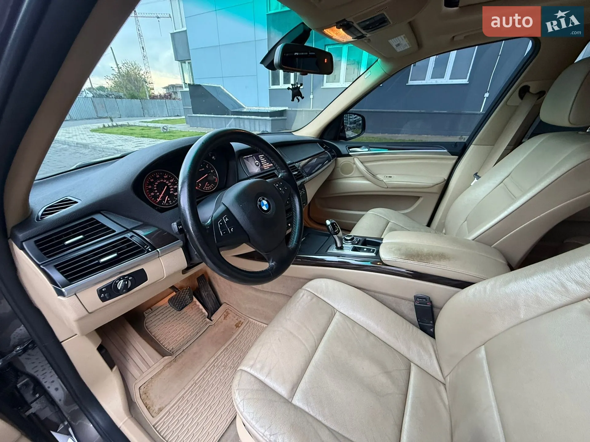 2010 BMW X5 - мініатюра 69