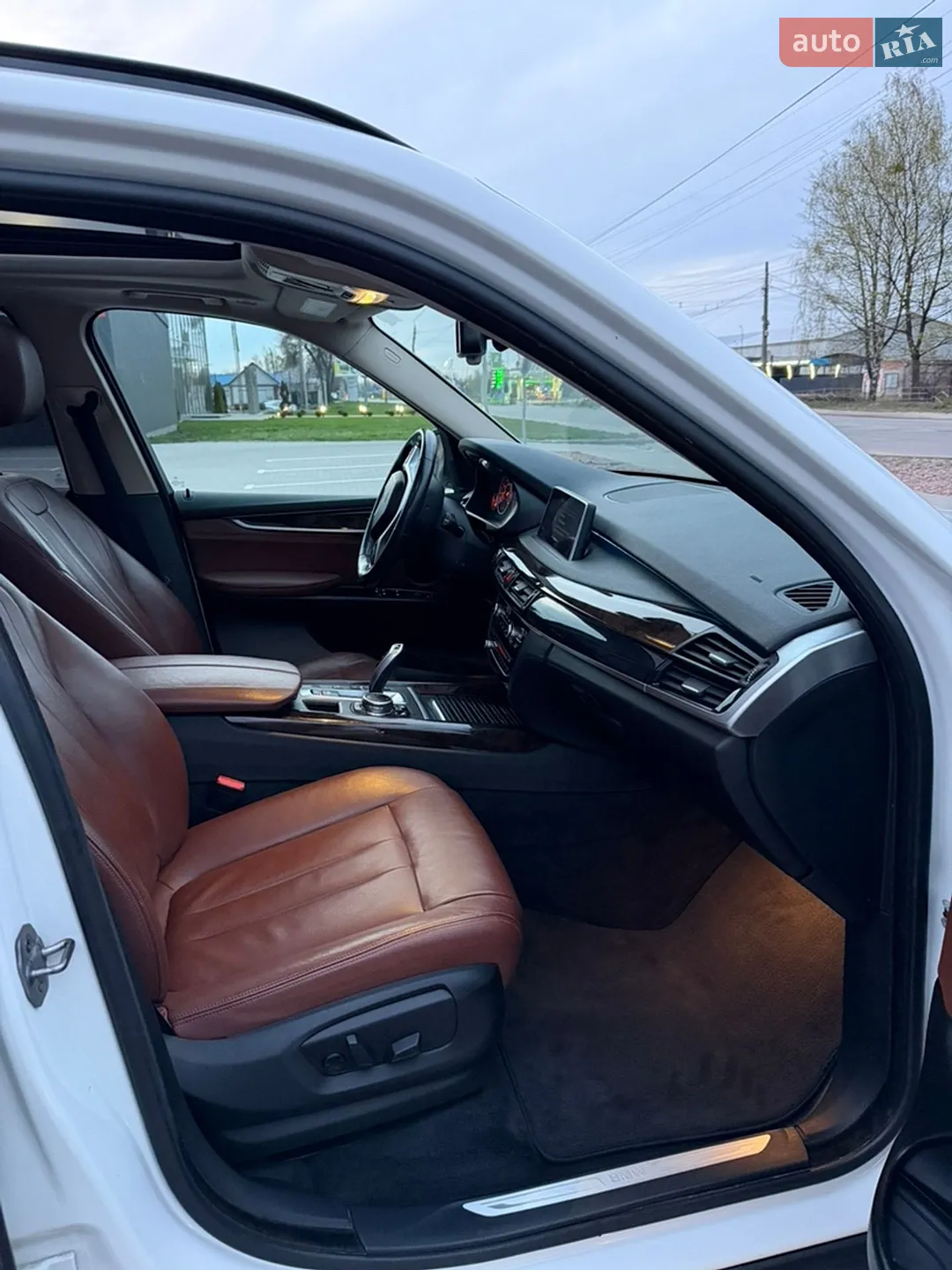2014 BMW X5 - мініатюра 15