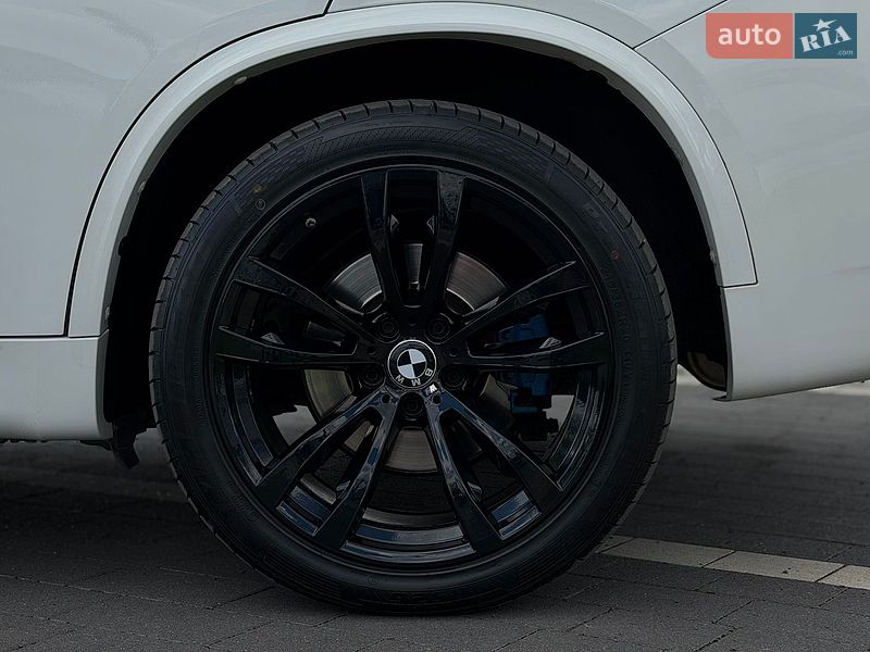 Внедорожник / Кроссовер BMW X5 2014 в Мукачево