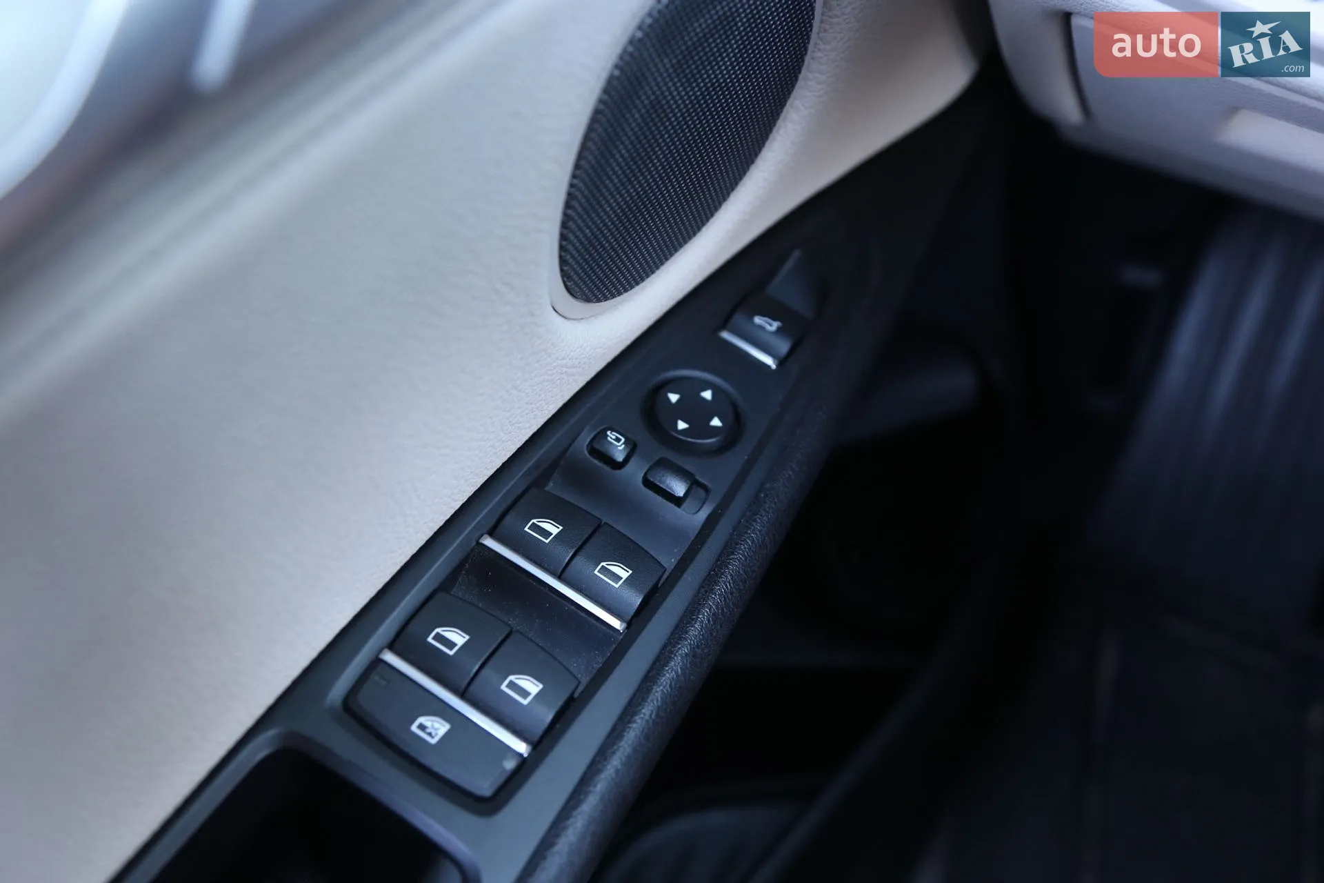 2016 BMW X5 - мініатюра 18