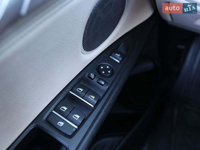 Внедорожник / Кроссовер BMW X5 2016 в Сумах