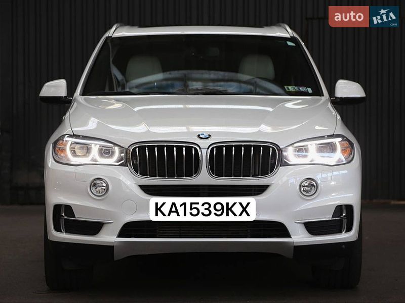 Внедорожник / Кроссовер BMW X5 2016 в Сумах