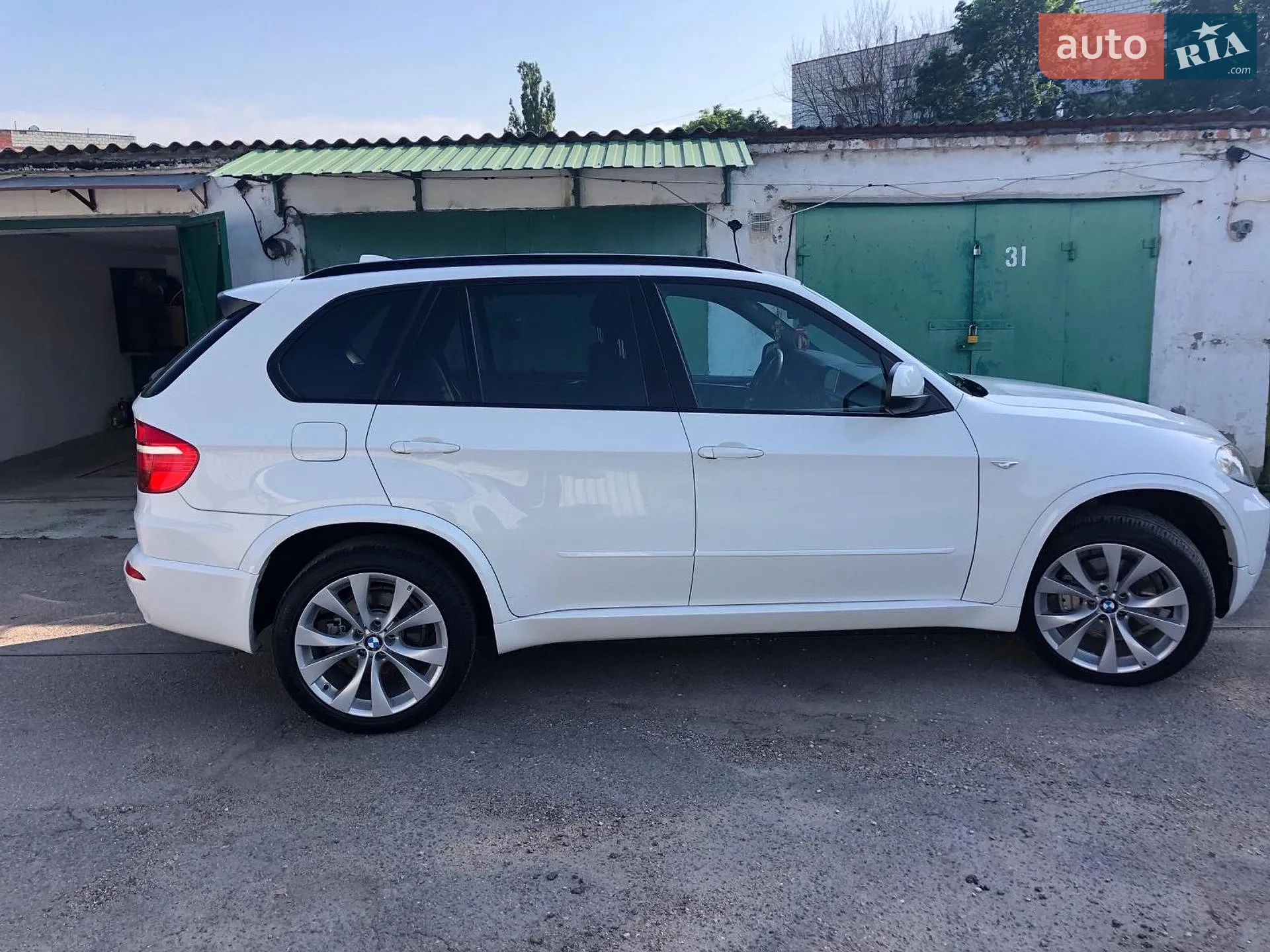 2010 BMW X5 - мініатюра 10