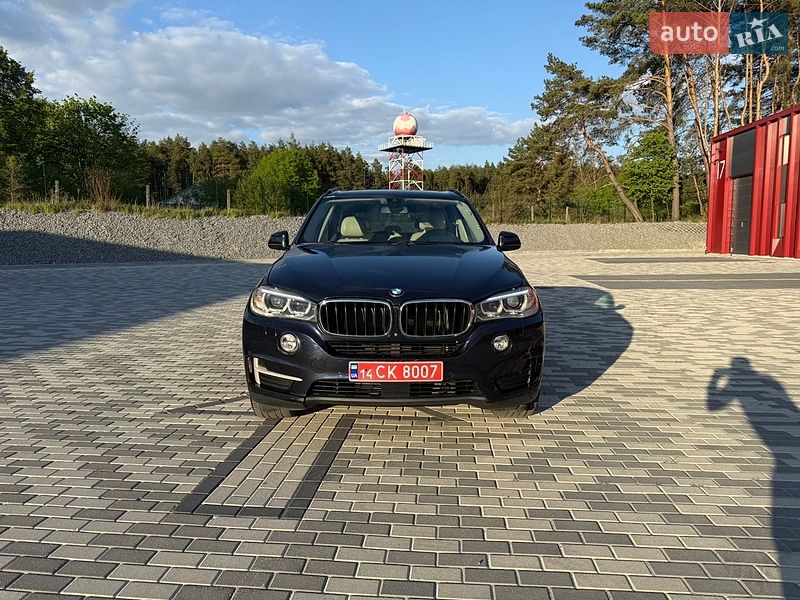 Позашляховик / Кросовер BMW X5 2015 в Львові