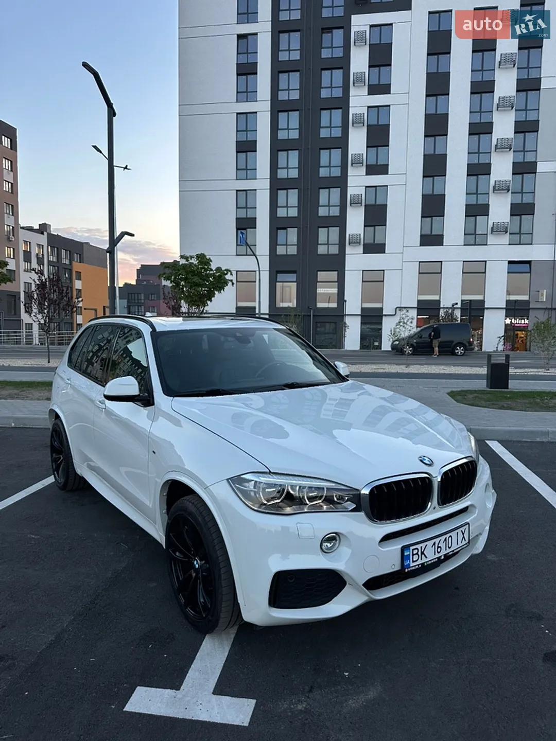2016 BMW X5 - мініатюра 13