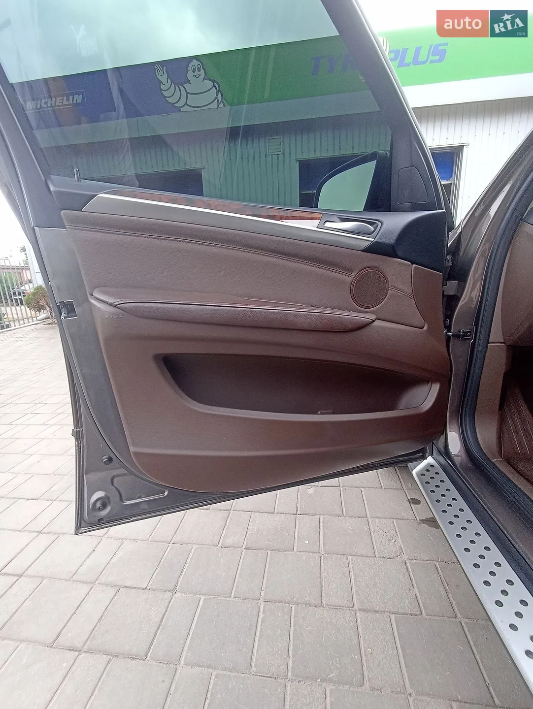 2010 BMW X5 - мініатюра 12