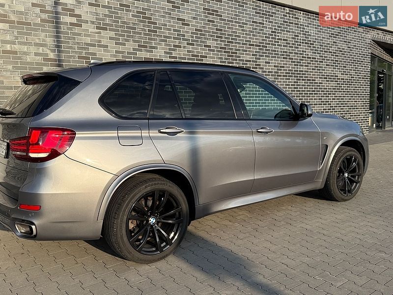 Внедорожник / Кроссовер BMW X5 2017 в Коломые