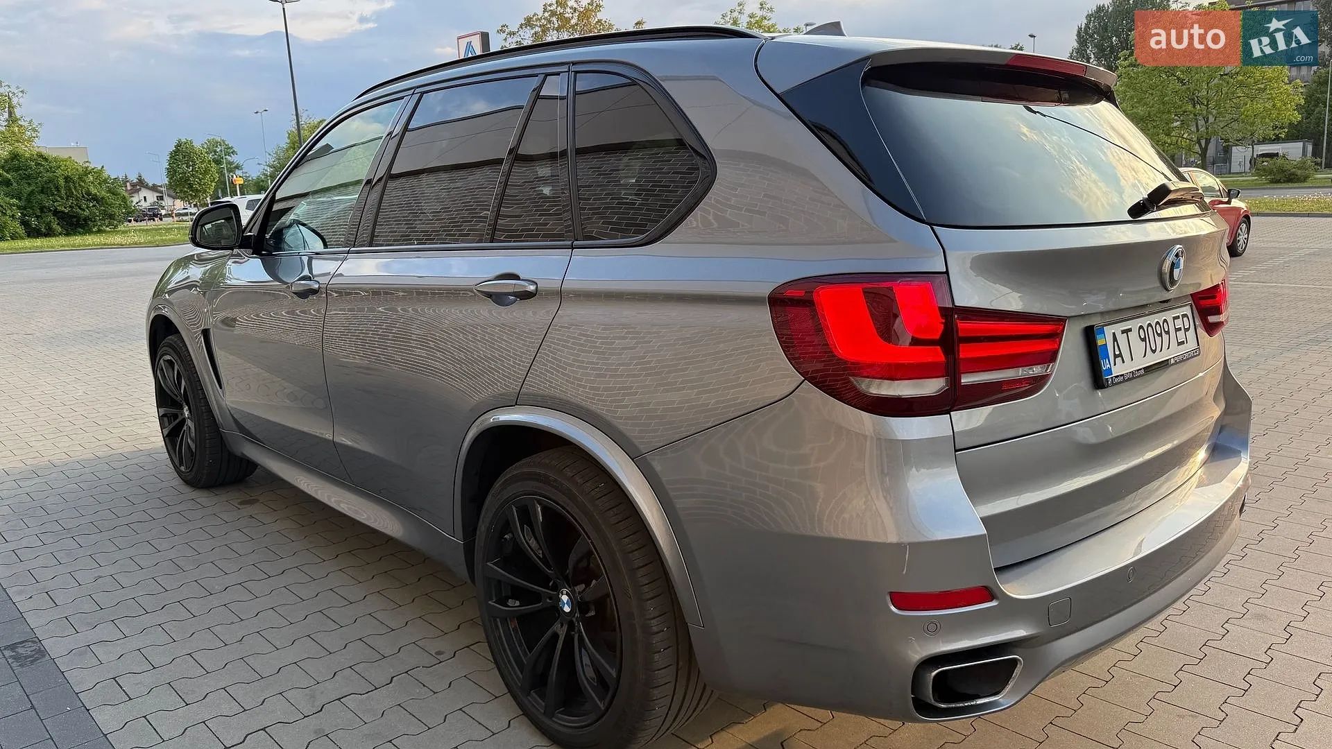 2017 BMW X5 - мініатюра 41