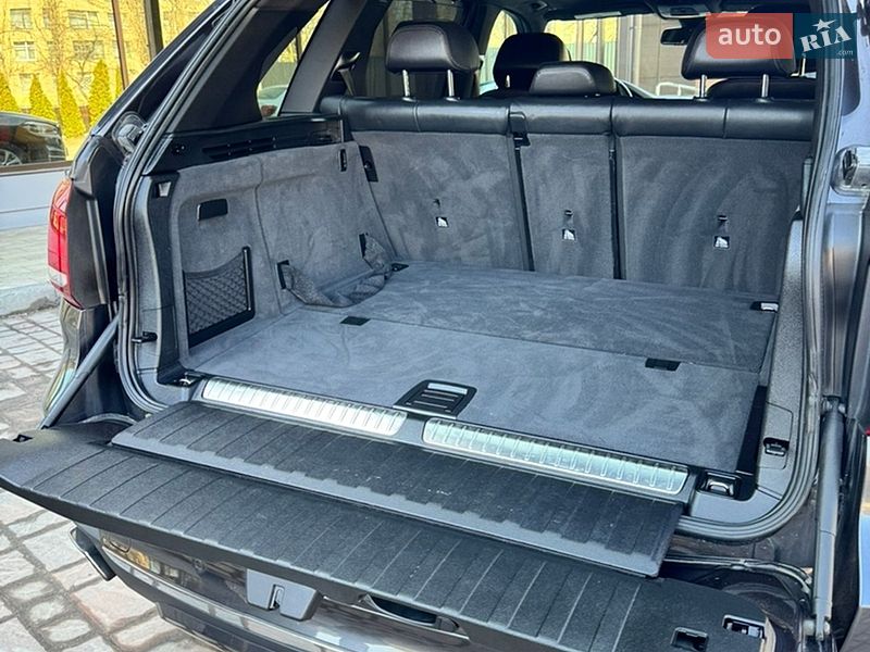 Внедорожник / Кроссовер BMW X5 2017 в Полтаве